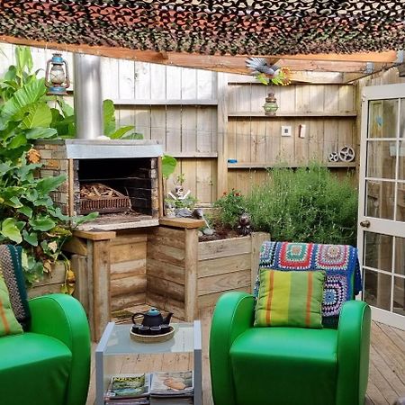 Raglan West Retro Beach Vibe Accommodation Exterior foto